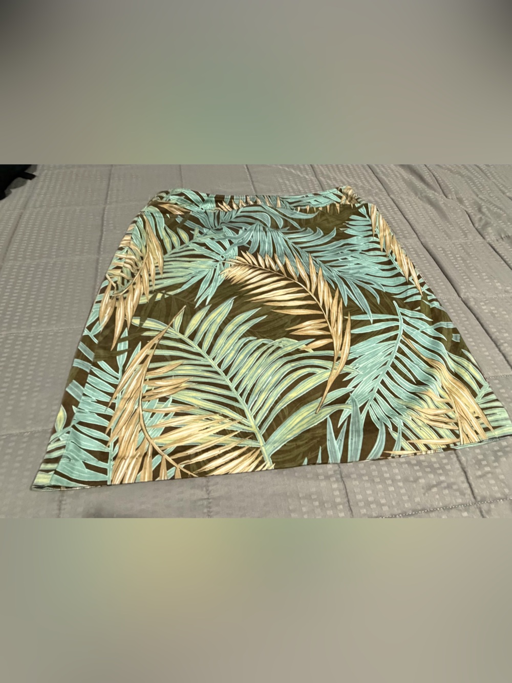 Women's Tropical Leaf Print Skirt in Olive with Aqua Accents